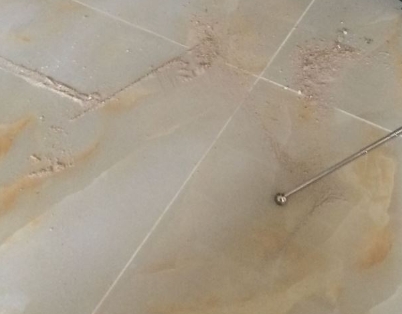 莘县瓷砖空鼓维修公司分享粘合剂选择不当在瓷砖铺贴过程中可能导致以下问题